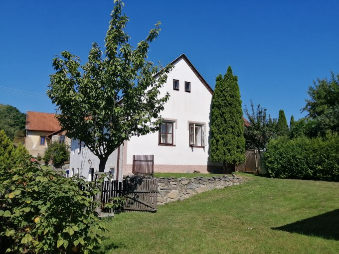 Foto: BLAZENICE 01 - Kouzeln chalupa se zahradou 426 m² na Slapech