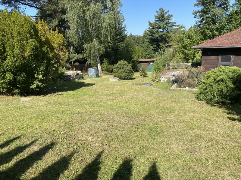 Unik�tn� stavebn� parcela s chatkou o v�m��e 1&nbsp;526&nbsp;m&sup2;