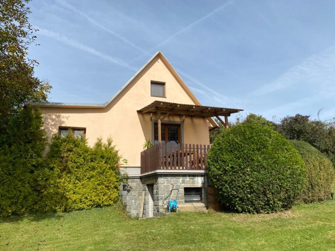 Foto: CHATA JILOVE22 03 - Slunn zateplen chata se zahradou 984 m²