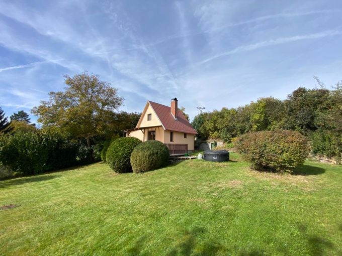 Foto: CHATA JILOVE22 24 - Slunn� zateplen� chata se zahradou 984&nbsp;m&sup2;