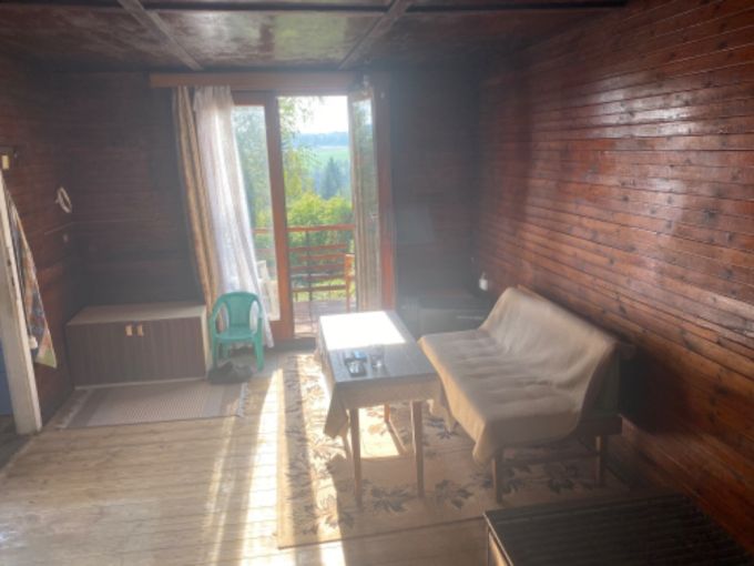 Foto: CHRAST21 06 - Venkovsk rodinn dm k rekonstrukci se zahradou 722 m² a gar