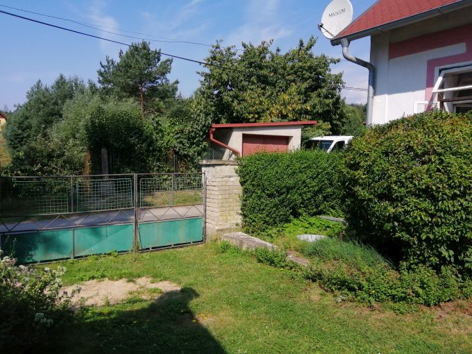 Foto: DOMEK20 27 - Zdn domek 2+1 se zahrdkou 266 m² a podsklepenou terasou