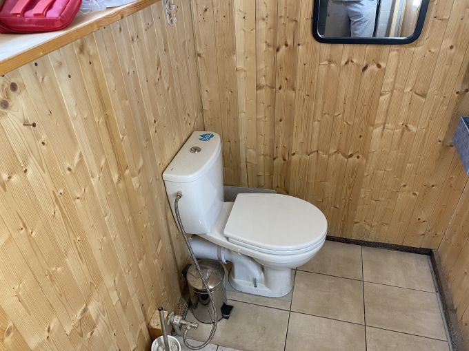 Foto: HOSTERADICE24 09 - Zateplen podsklepen chata v Kamennm Pvozu se zahradou 539 m²