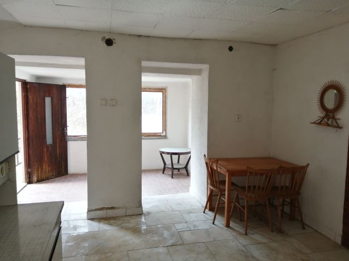 Foto: NOVA VES19 06 - Rodinn dm se stodolou, dlnou a zahradou 1300 m²