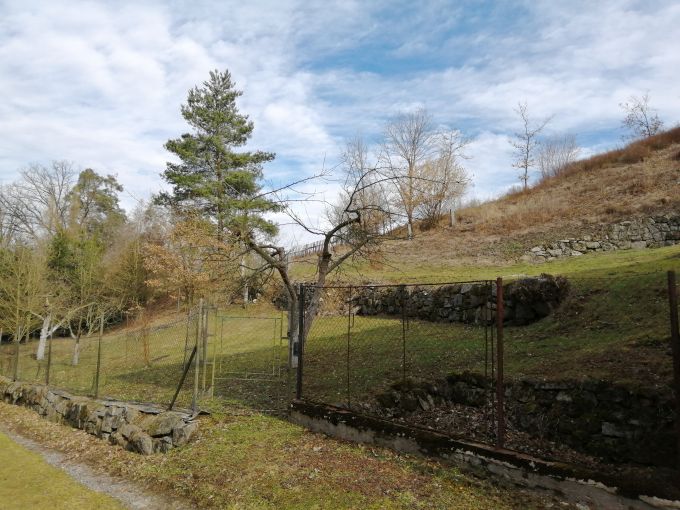 Foto: NOVA VES19 11 - Rodinn dm se stodolou, dlnou a zahradou 1300 m²