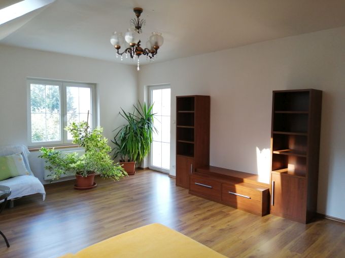 Foto: RD PIKOVICE21 11 - Zdn zateplen RD s tepelnm erpadlem, gar, dlnou a zahradou 1195 m²