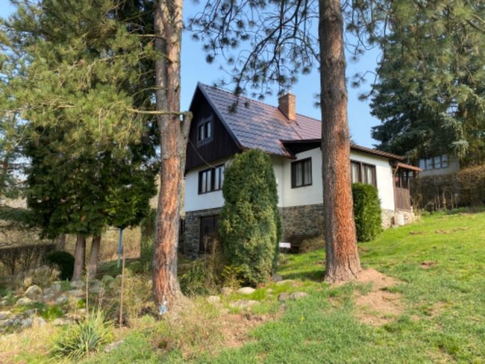 Foto: SKALICE21 01 - Tpatrov zateplen prostorn rekrean chata s oplocenou zahradou 504 m²