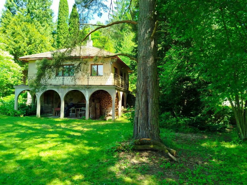 Zajímavá se zahradou 1480 m²