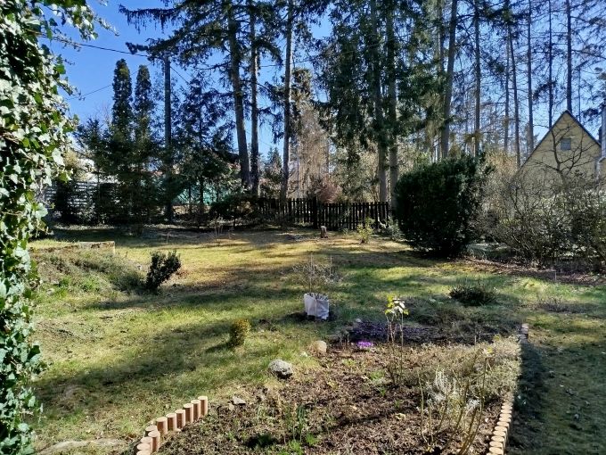 Foto: TRESNOVKA25 18 - Slunn zdn chata se zahradou 708 m²