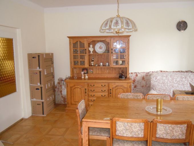 Foto: VILA18 07 - Prvorepublikov vila s baznem a zahradou 953 m²