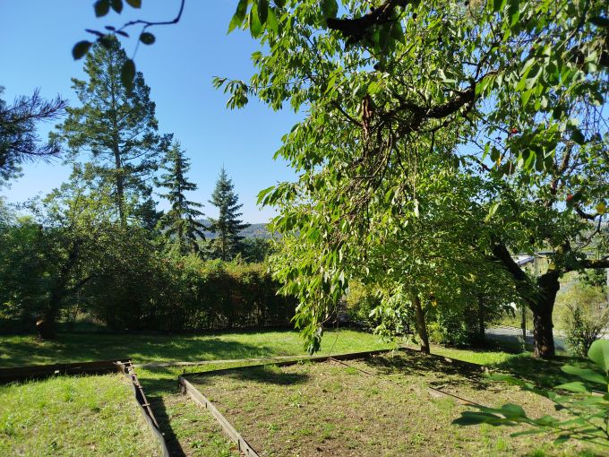 Foto: VILA25 05 - Patrov zdn vila k rekonstrukci s pozemkem 7 072 m²